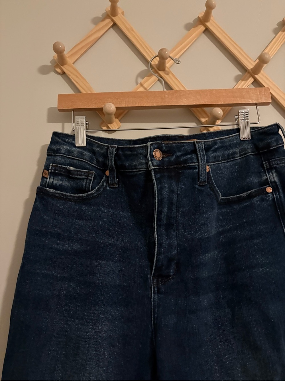 Judy Blue Dark-wash Bootcut Jeans size 31 - Picture 2 of 7